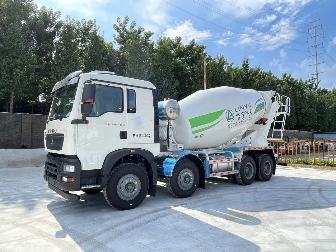 凌宇混動(dòng)攪拌車(chē)的特點(diǎn)優(yōu)勢(shì)在于哪些方面？