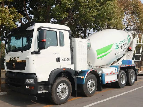 望“油”興嘆？別著急！凌宇電動攪拌車了解一下！