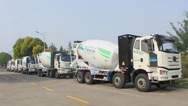 【重卡新聞】12月重卡銷5萬輛，2023年全年重卡銷量成績新鮮出爐！