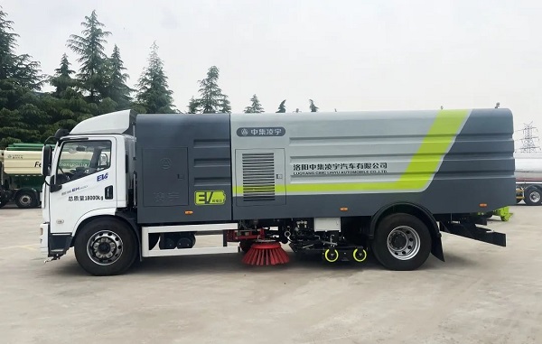 凌宇純電動(dòng)洗掃車的優(yōu)勢(shì)和特點(diǎn)！五大優(yōu)勢(shì)特點(diǎn)詳解！